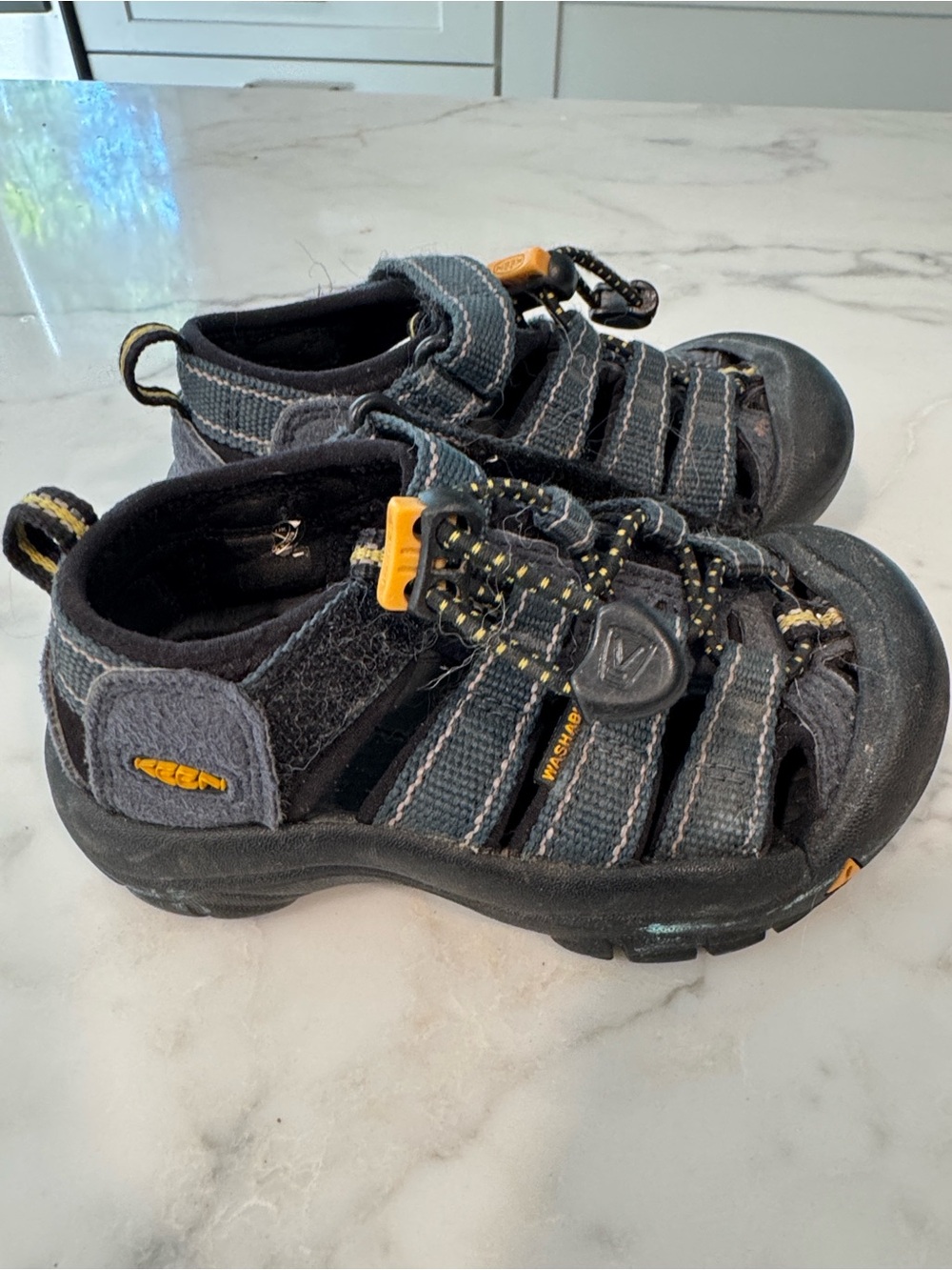 KEEN Kids' Black & navy Outdoor Water Sandals- toddler 8
